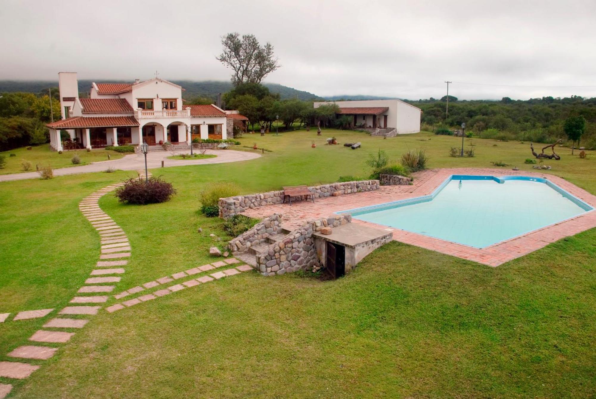 Hosteria La Caldera Exterior photo